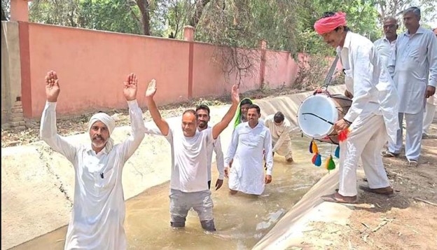 Fazilka farmers protest canal water scarcity